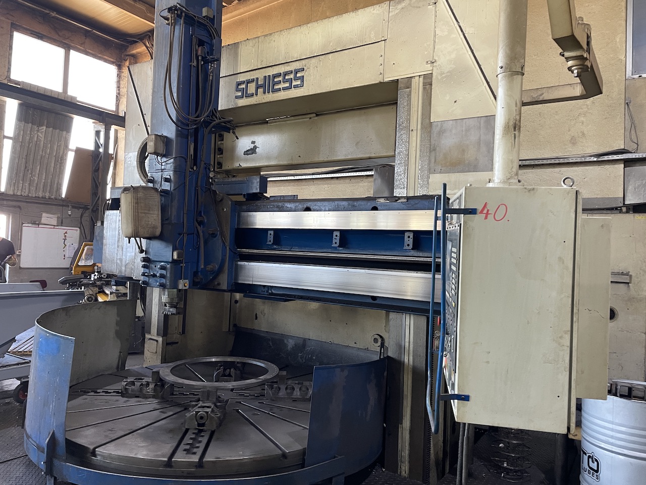 CNC Vertical turning lathe Schiess KZ 250 (Siemens)