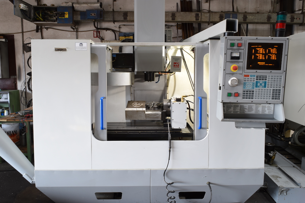 Vertical machining center Haas VCE 750 (3 + 2 axis) 