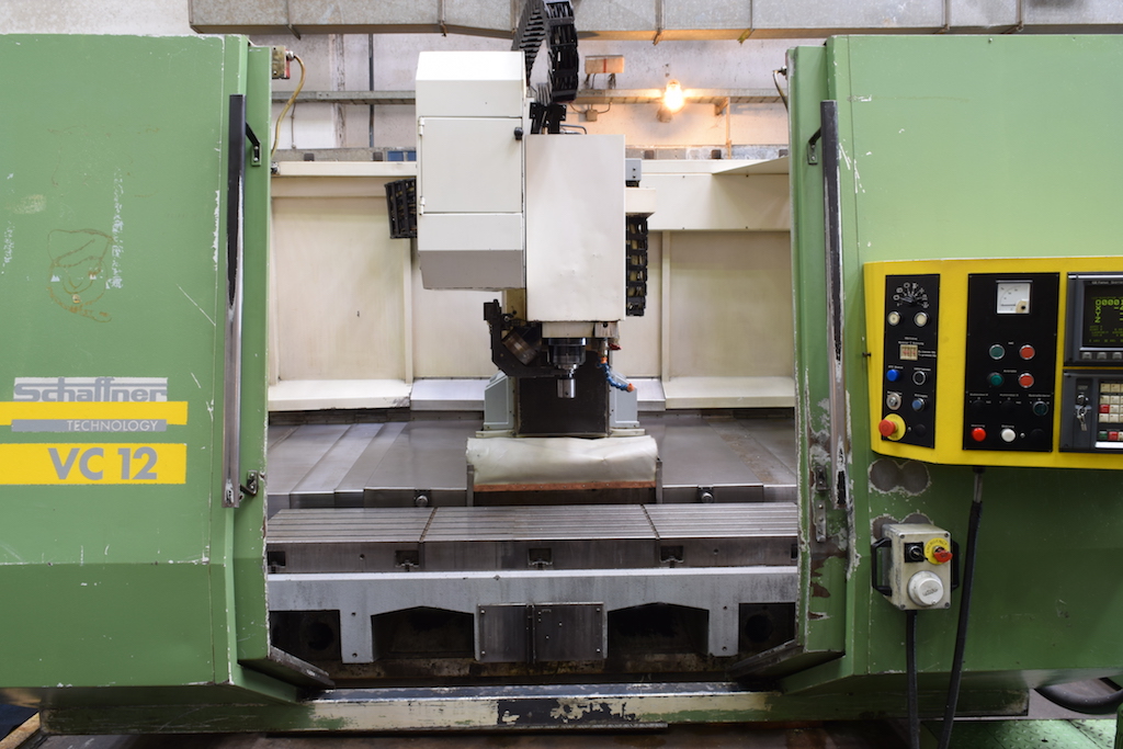 Vertical machining center Schaffner VC12