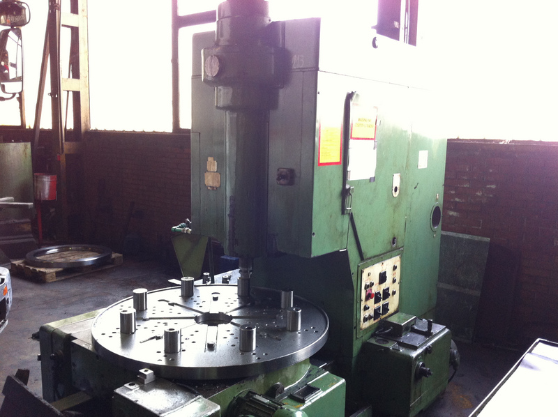 Gear shaper Stankoimport 5B150