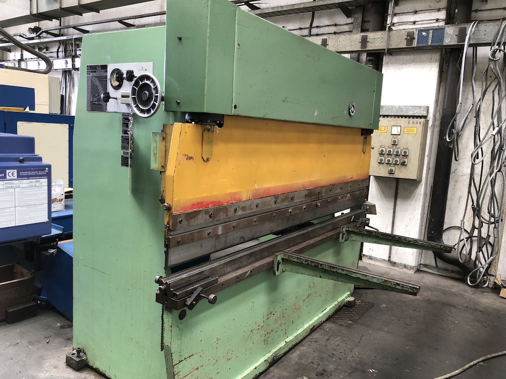 Press brake Jelšingrad HAPA 50/2500